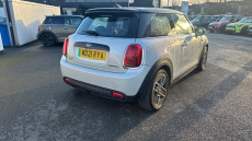 MINI Hatchback 135kW Cooper S Level 3 33kWh 3dr Auto Electric Hatchback